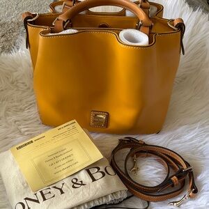 Dooney & Bourke Brenna